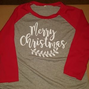3/4 sleeve size L Merry Christmas T